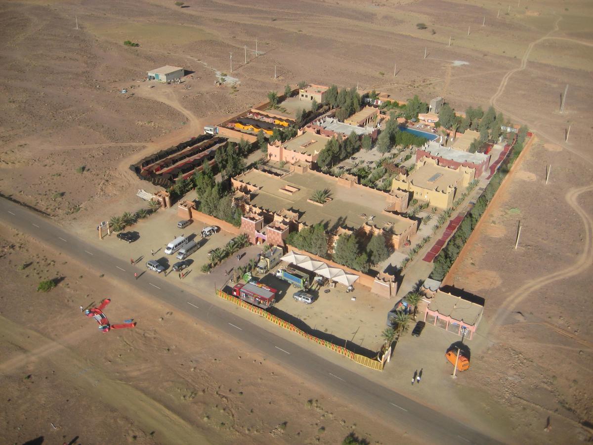 Kasbah Meteorites Hotel Imi n'Ouzrou Exterior photo